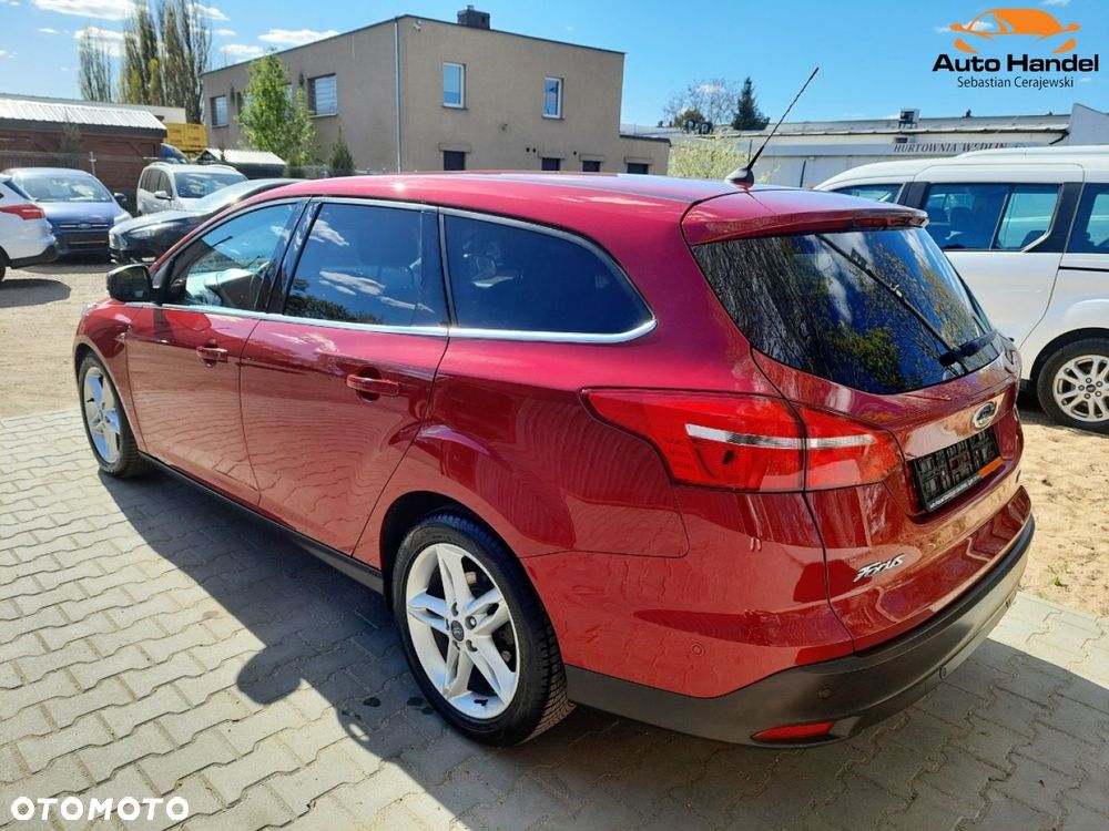 Ford Focus 1.5 EcoBoost STart-Stopp-System TITANIUM - 14