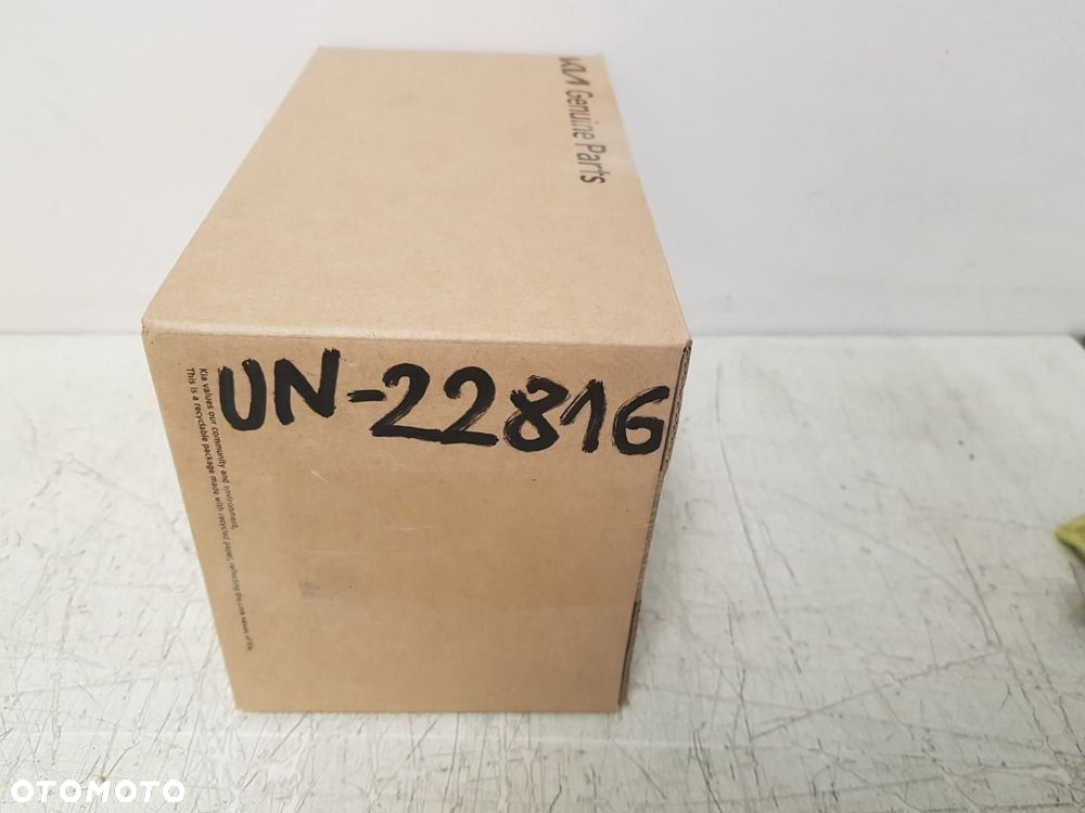 TYLNA LAMPKA COFANIA W ZDERZAK LAMPA TYŁ  KIA SPORTAGE V 5  21-24 924A3-R2000 - 7