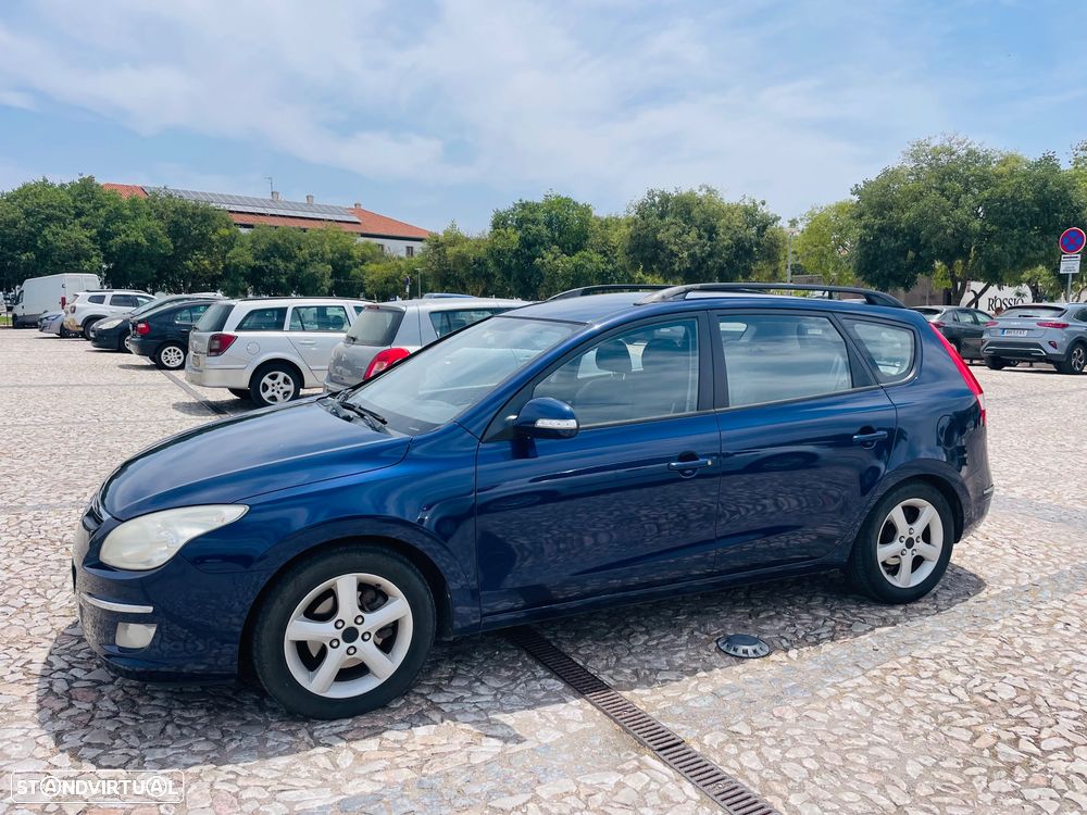 Hyundai i30 CW 1.6 CRDi Comfort - 1