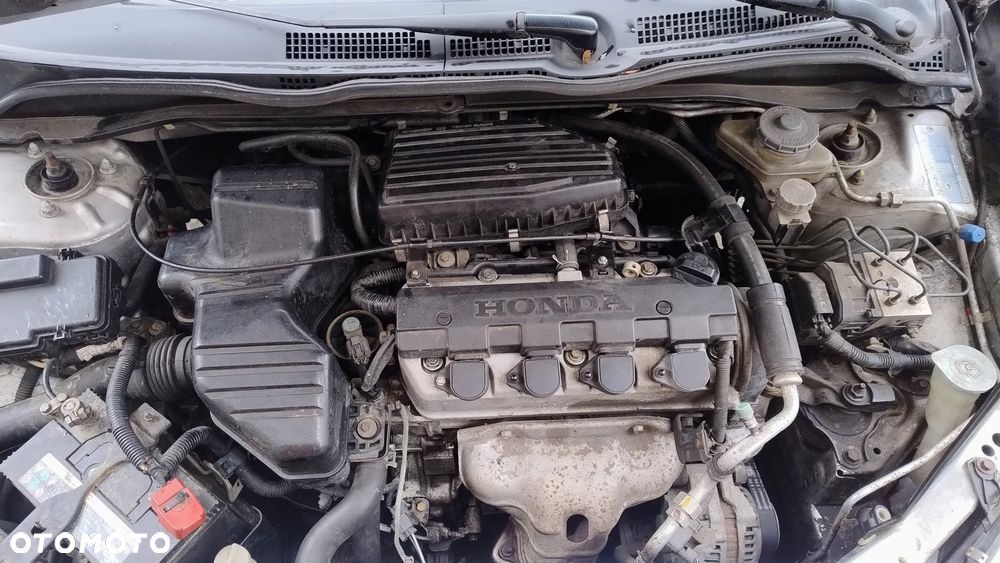 Honda Civic 1.4i S - 14