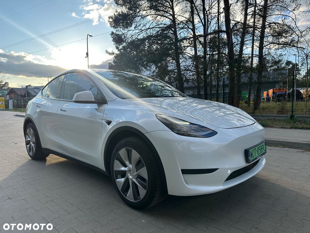 Tesla Model Y 79kWh Long Range RWD - 5