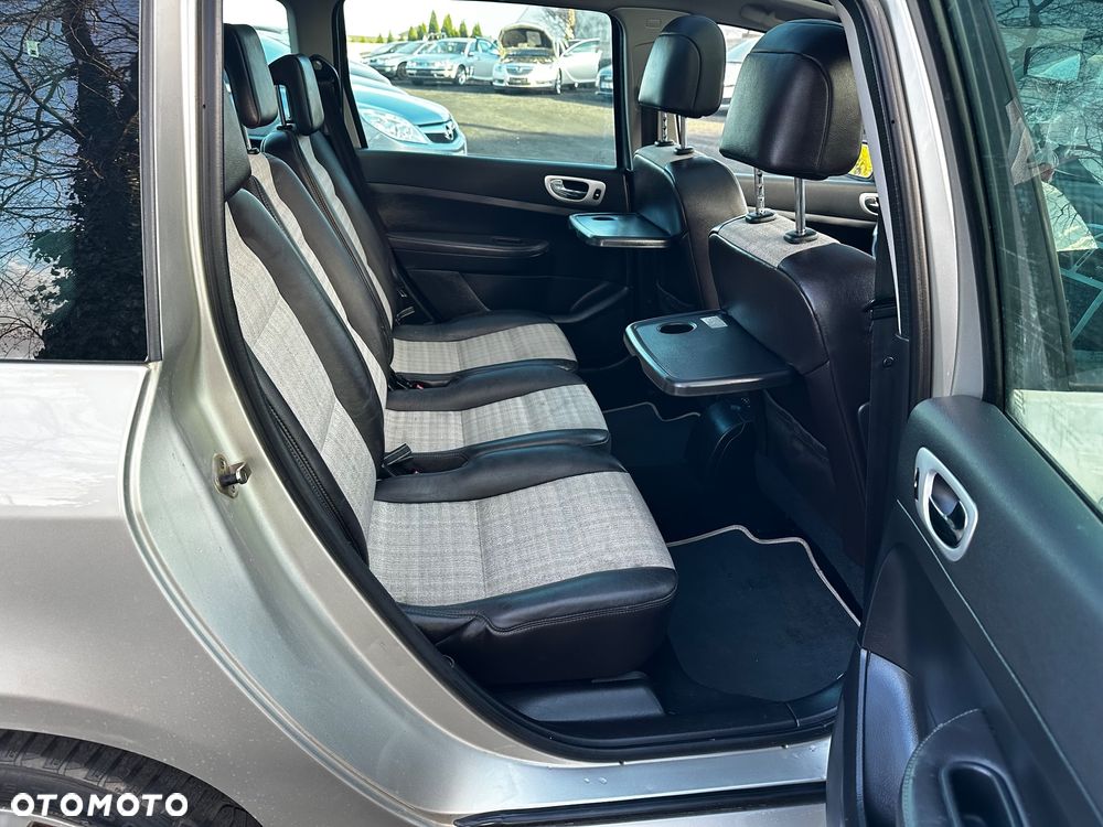 Peugeot 307 SW 140 OXYGO - 17