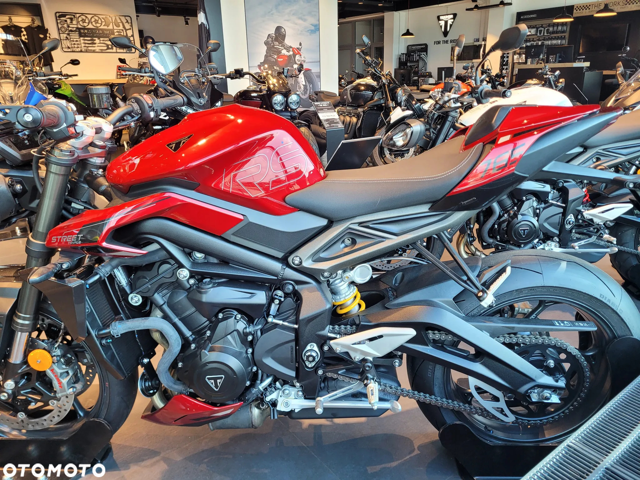 Triumph Street Triple - 3