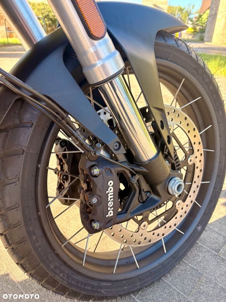 Moto Guzzi Stelvio - 9