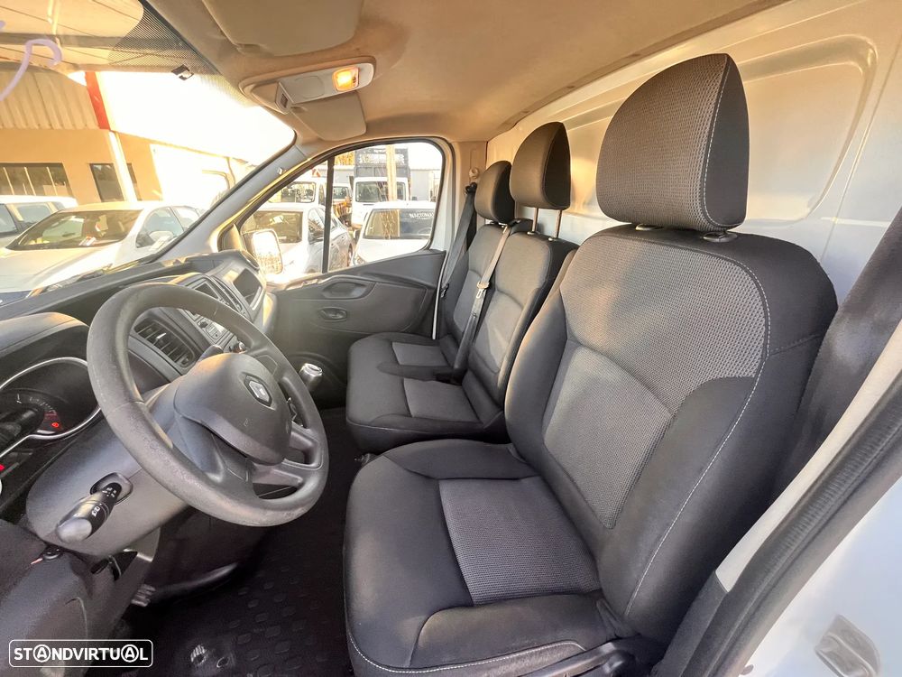 Renault TRAFIC 2.0 146cv LONGA TECTO ALTO - 8
