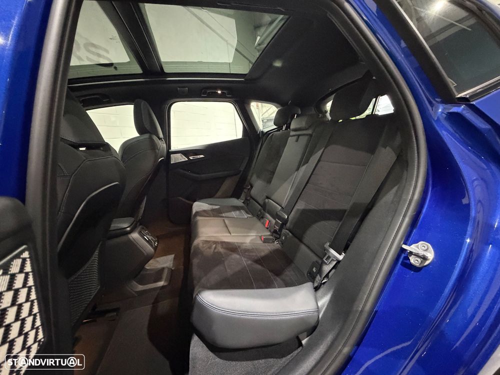 BMW 225xe Active Tourer e xDrive Pack Desportivo M - 42