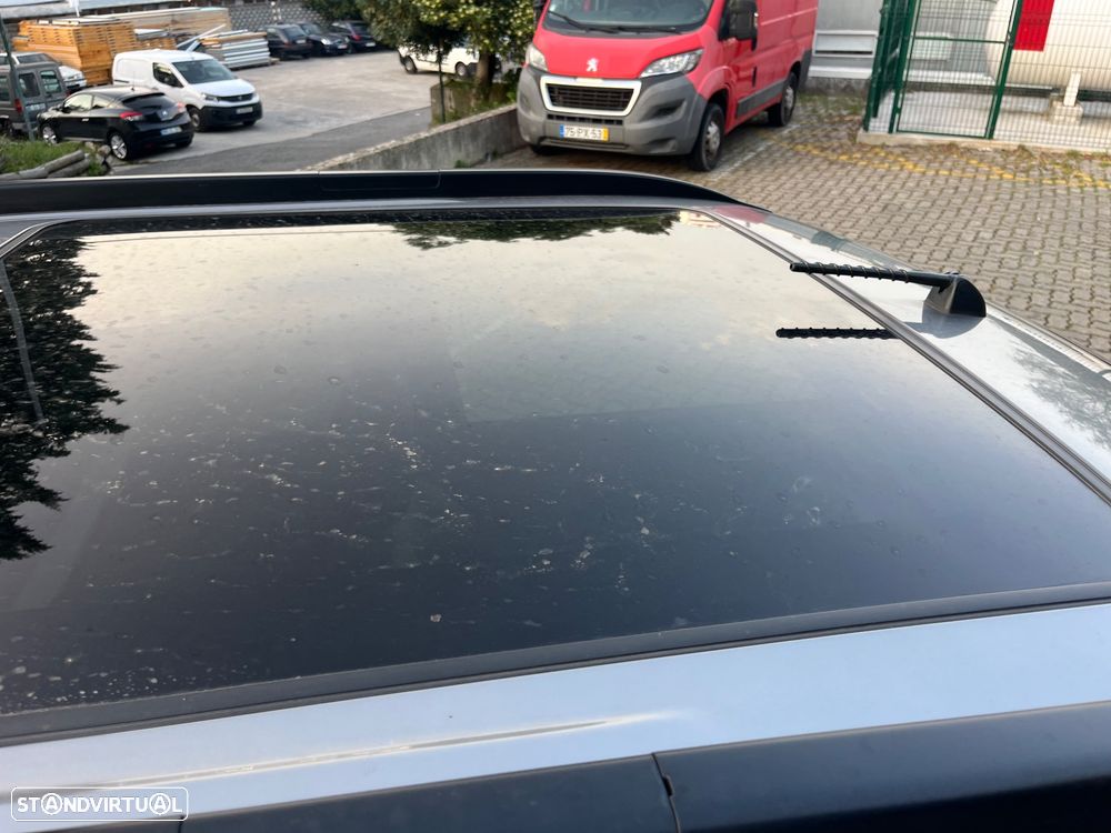 Nissan X-Trail 2.0 DCi 4x4 DPF Platinum - 23