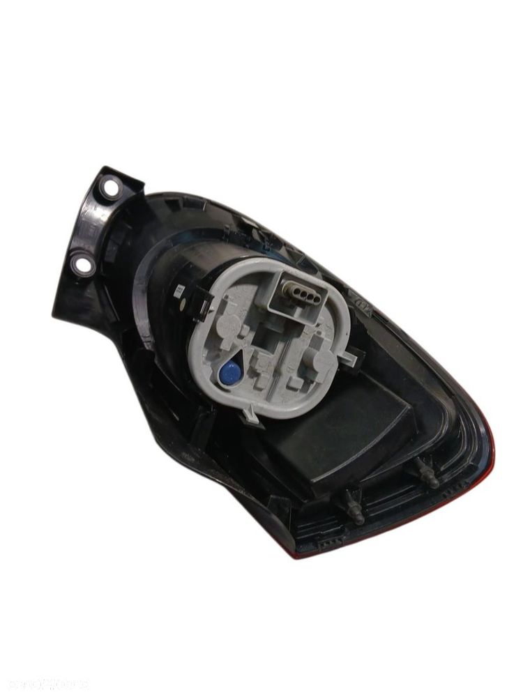 LAMPA PRAWA TYLNA TYŁ FIAT BRAVO II HB - 4