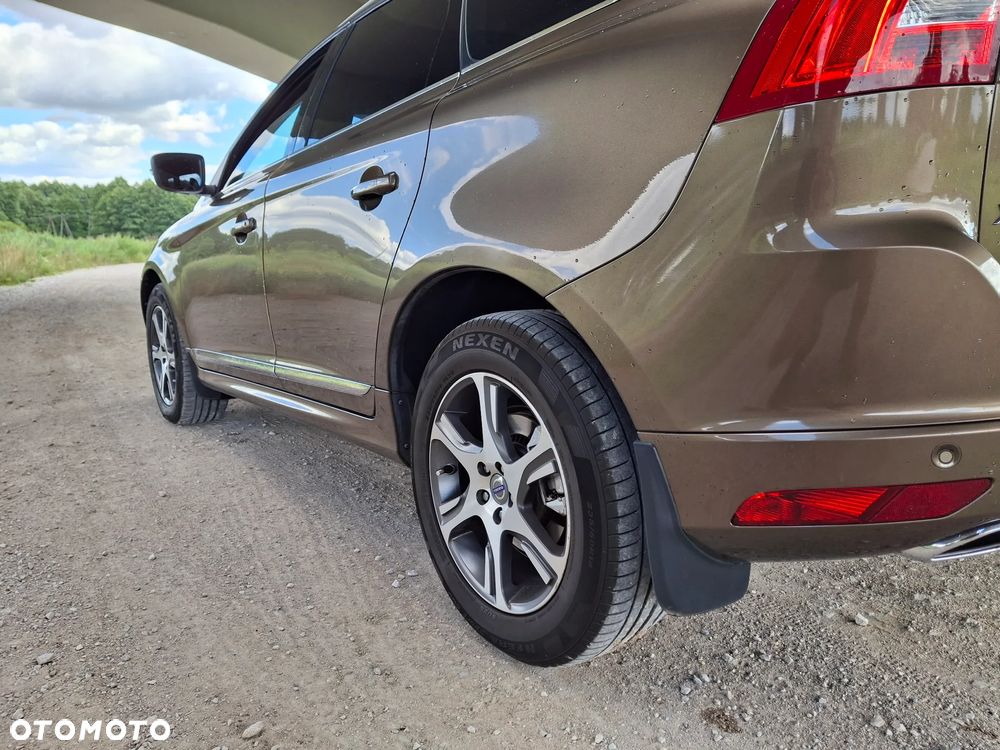 Volvo XC 60 D4 Drive-E Momentum - 20