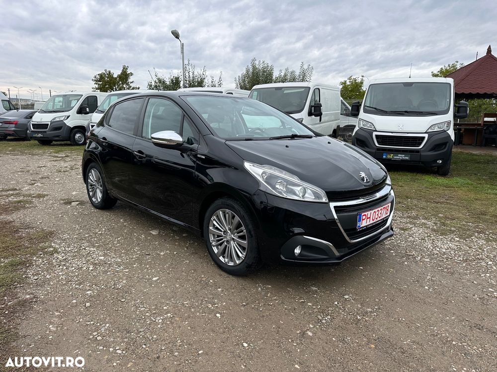 Peugeot 208 1.2 L PureTech Style - 13