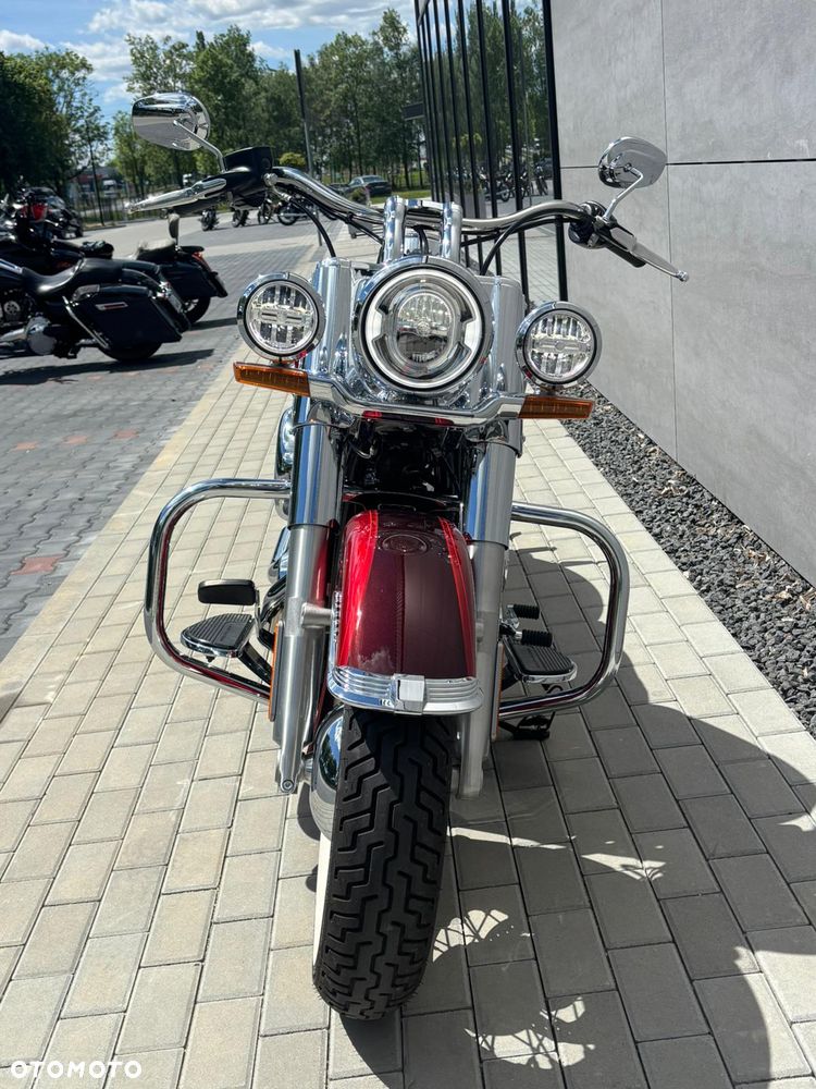 Harley-Davidson Softail Deluxe - 9