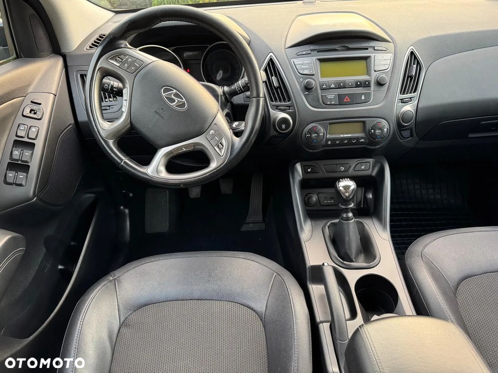 Hyundai ix35 - 11