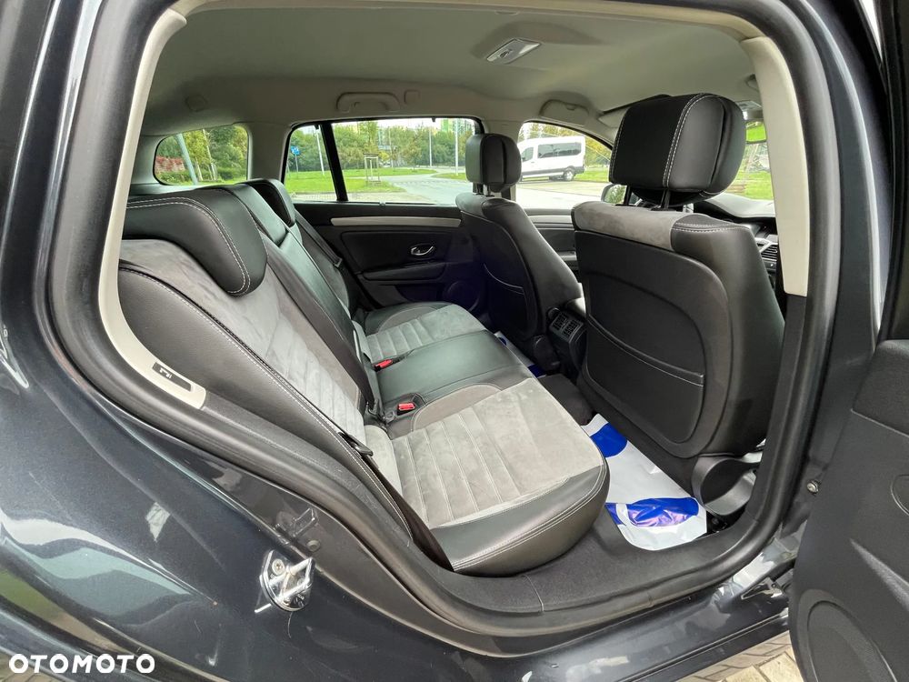 Renault Laguna Grandtour dCi 180 FAP Initiale - 14