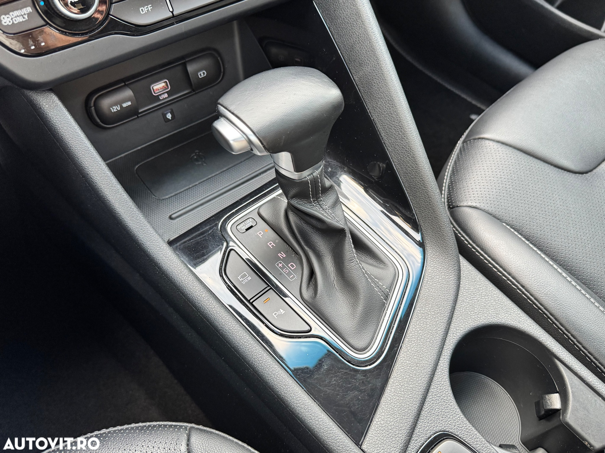 Kia Niro 1.6 GDI 6DCT HEV Premium - 16