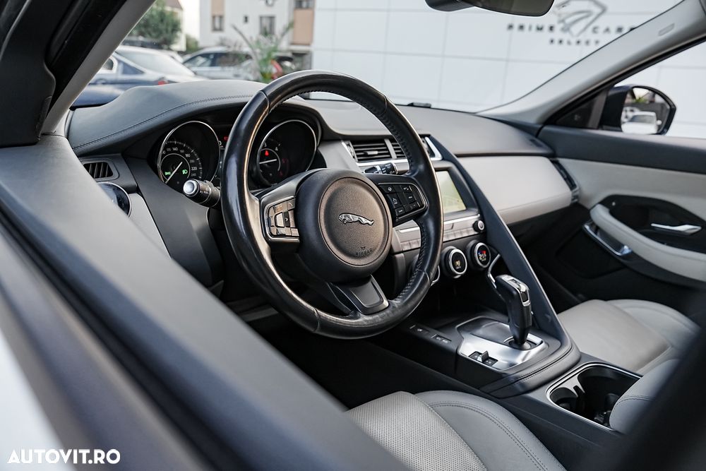 Jaguar E-Pace D150 AWD Aut. HSE - 13