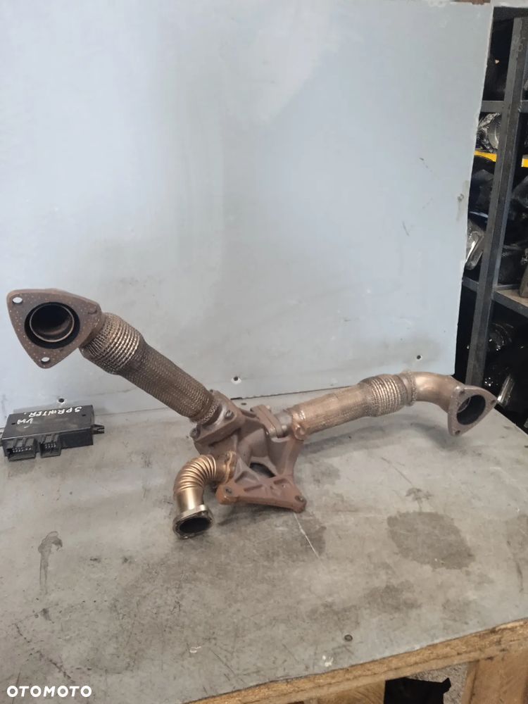 Podstawą turbiny łącznik 3.0TDI 059131799R - 1