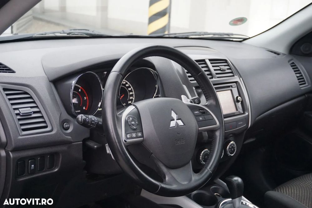 Mitsubishi ASX 2.2 DI-D 4WD Automatik Instyle - 22