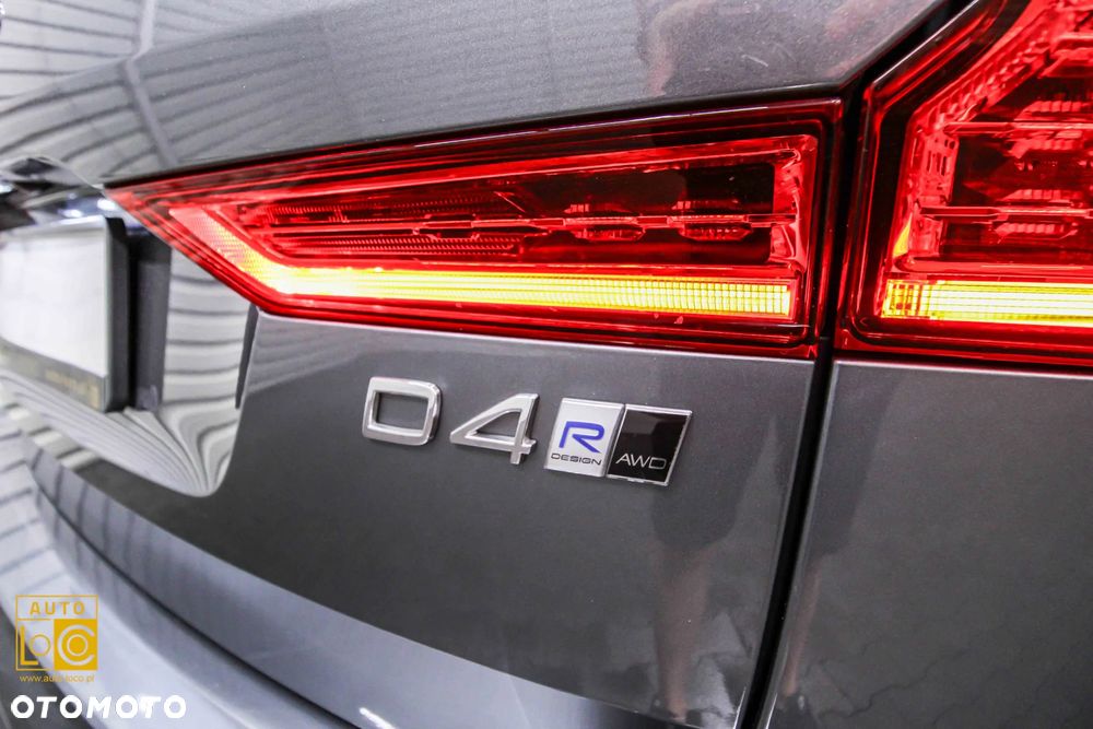 Volvo XC 60 D4 AWD R-Design - 37