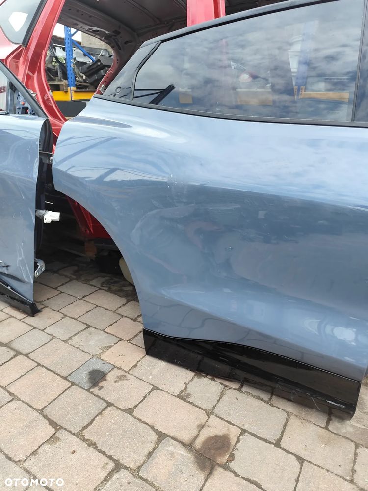 Ford Mustang Mach-E drzwi kompletne prawy tył oryginał - 2