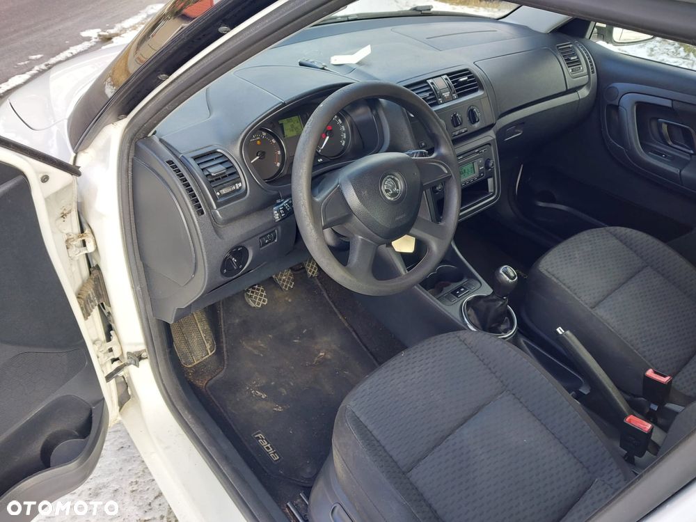Skoda Fabia 1.2 TSI Active Plus - 15
