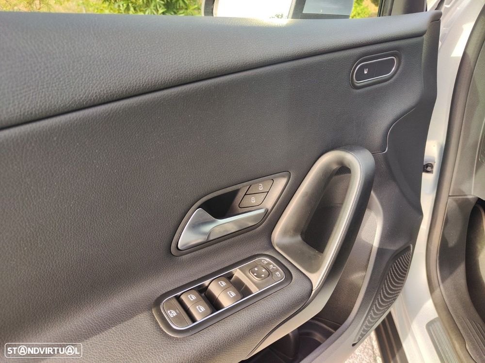 Mercedes-Benz A 200 - 15