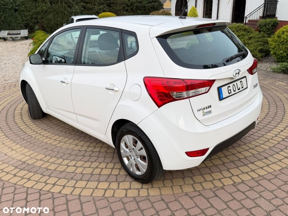 Hyundai ix20 - 36