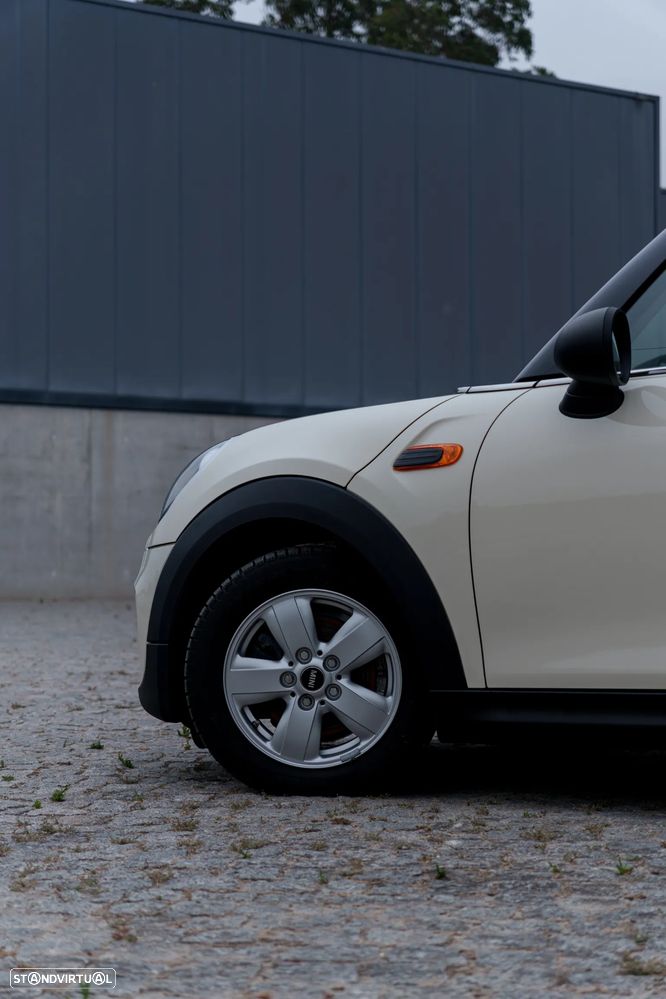 MINI 3 Portas One - 8