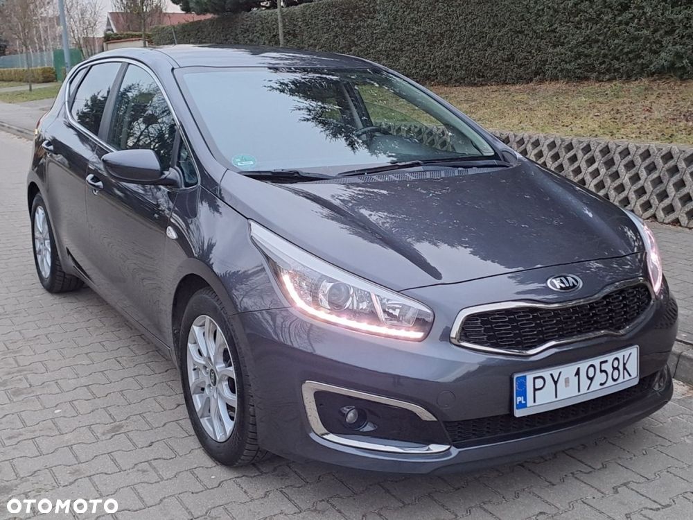 Kia Ceed - 18