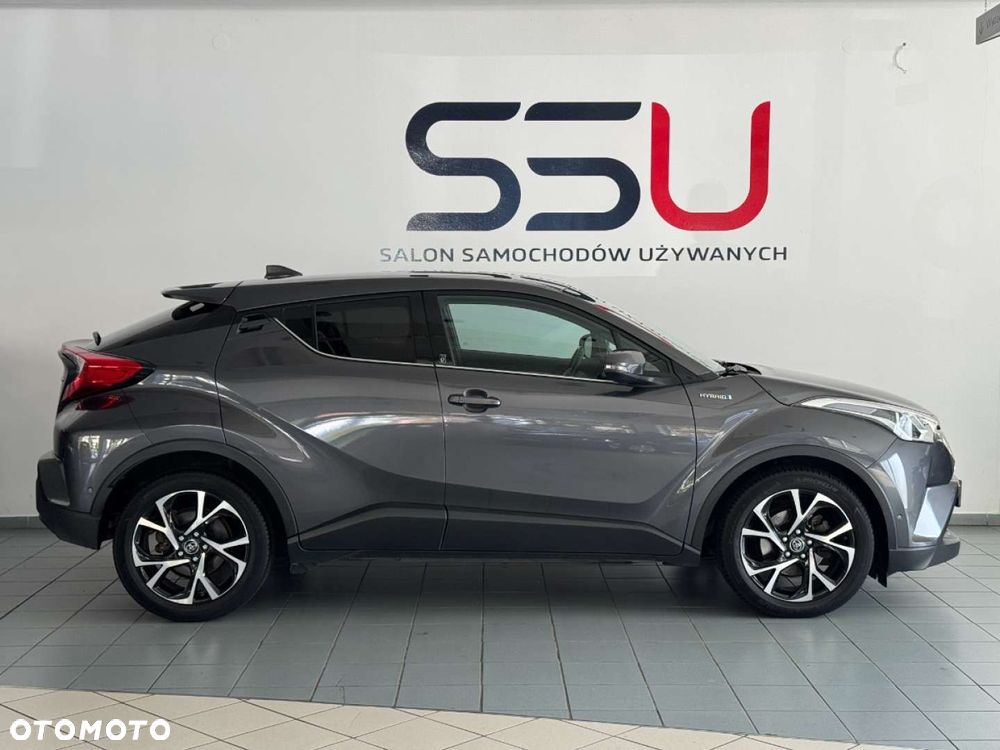 Toyota C-HR - 16