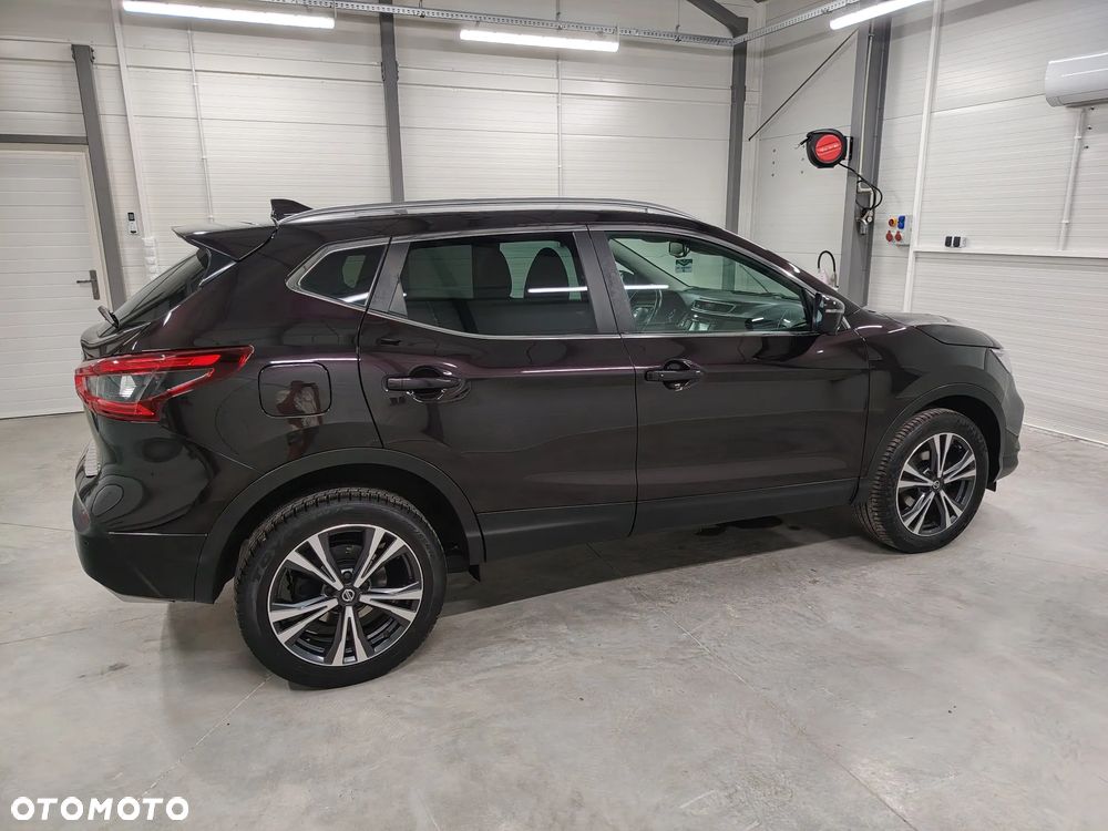 Nissan Qashqai - 14