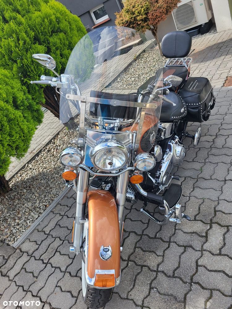 Harley-Davidson Softail Heritage Classic - 21