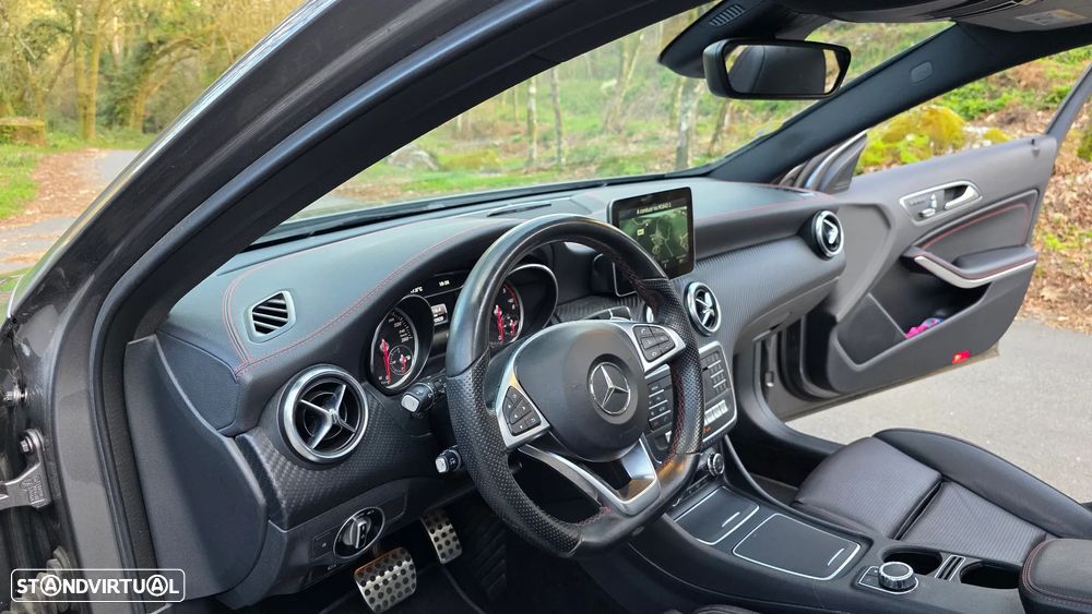 Mercedes-Benz A 220 d 7G-DCT AMG Line - 26