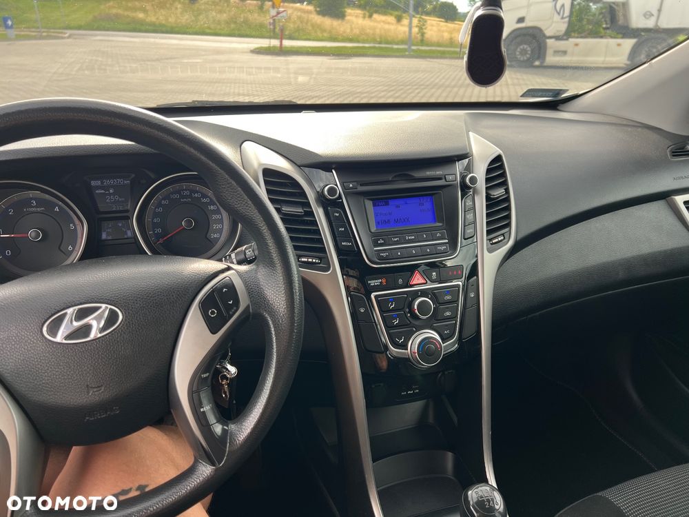 Hyundai i30 - 18