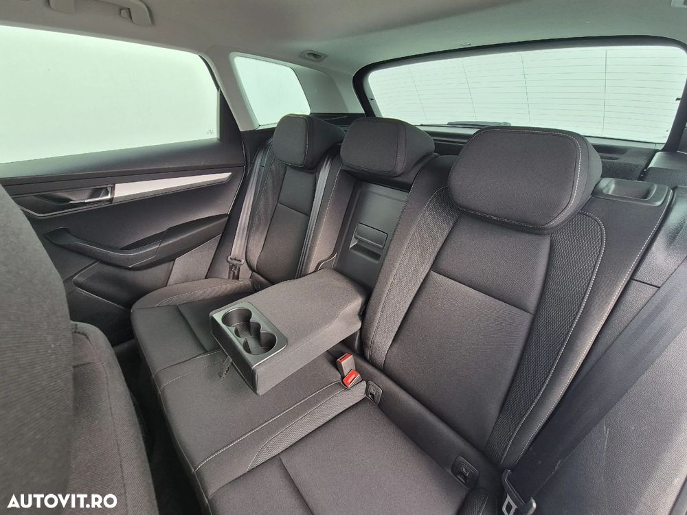 Skoda Karoq 2.0 TDI 4X4 DSG Ambition - 11