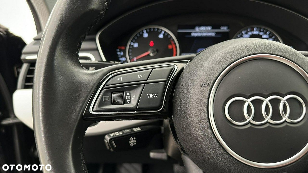 Audi A4 - 24