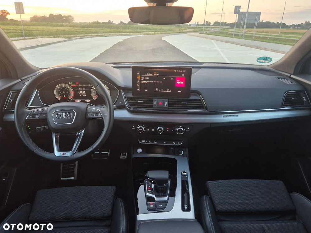 Audi Q5 40 TDI quattro S tronic S line - 28