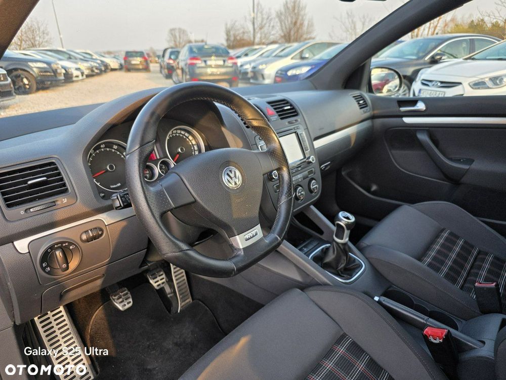 Volkswagen Golf 2.0 GTI - 30