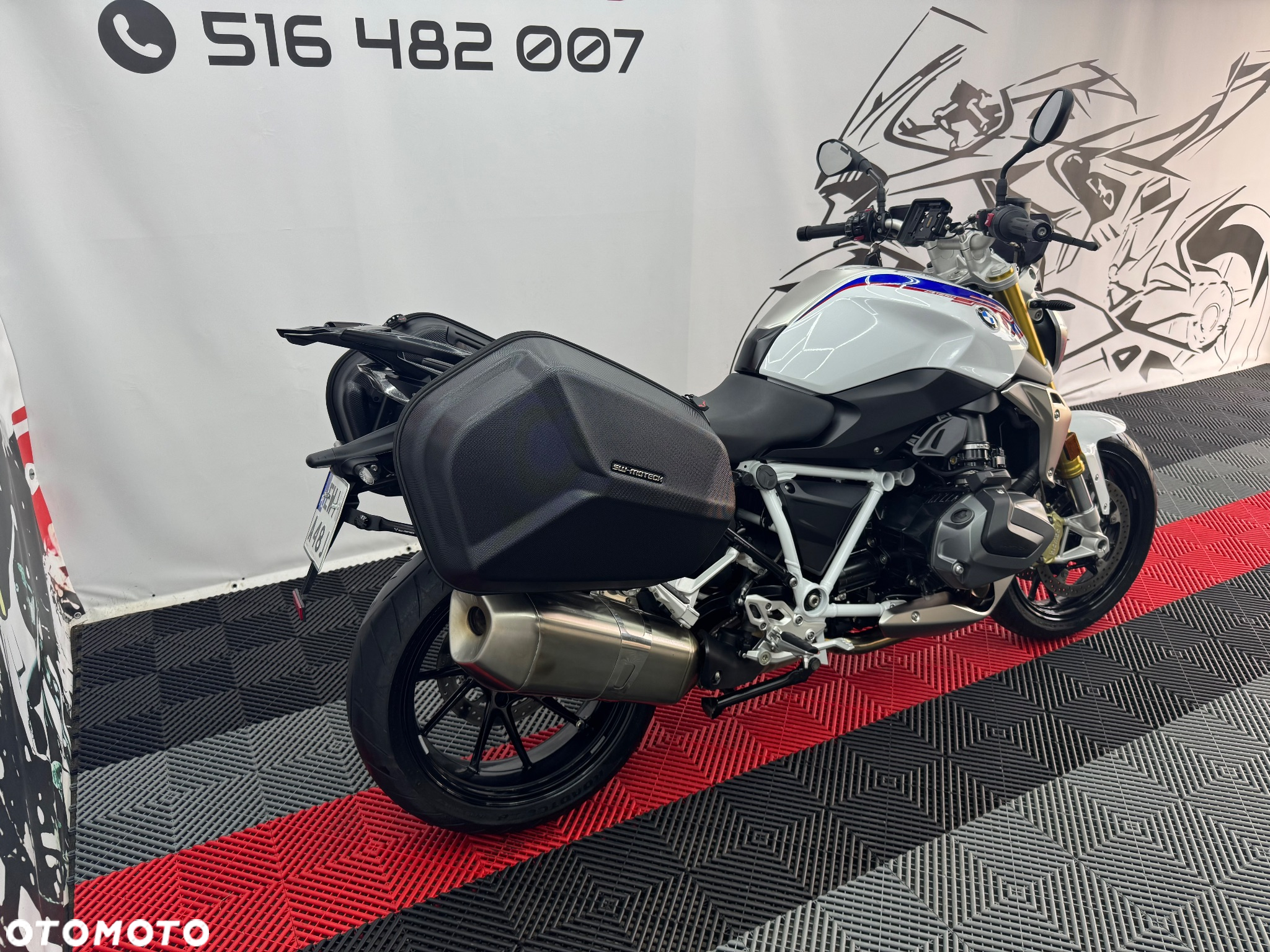 BMW R - 3