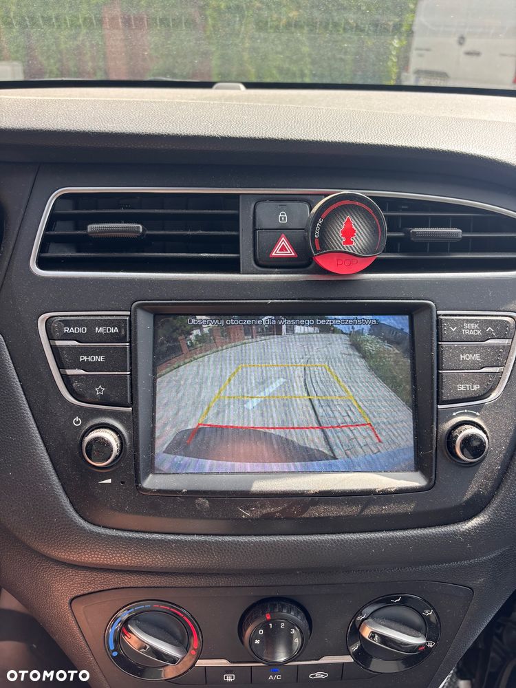 Hyundai i20 1.25 Comfort - 9