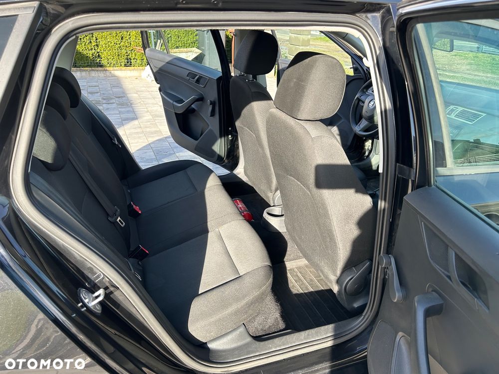 Skoda RAPID 1.2 TSI Active - 9