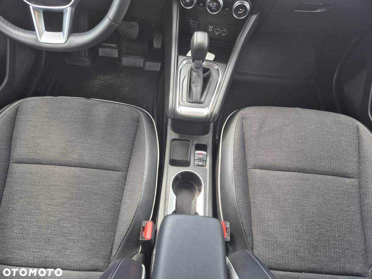 Renault Captur - 13