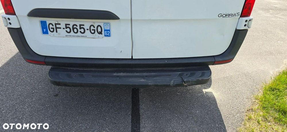 Mercedes-Benz Sprinter - 13