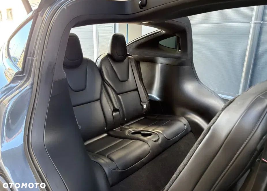 Tesla Model X 100D Allradantrieb - 9