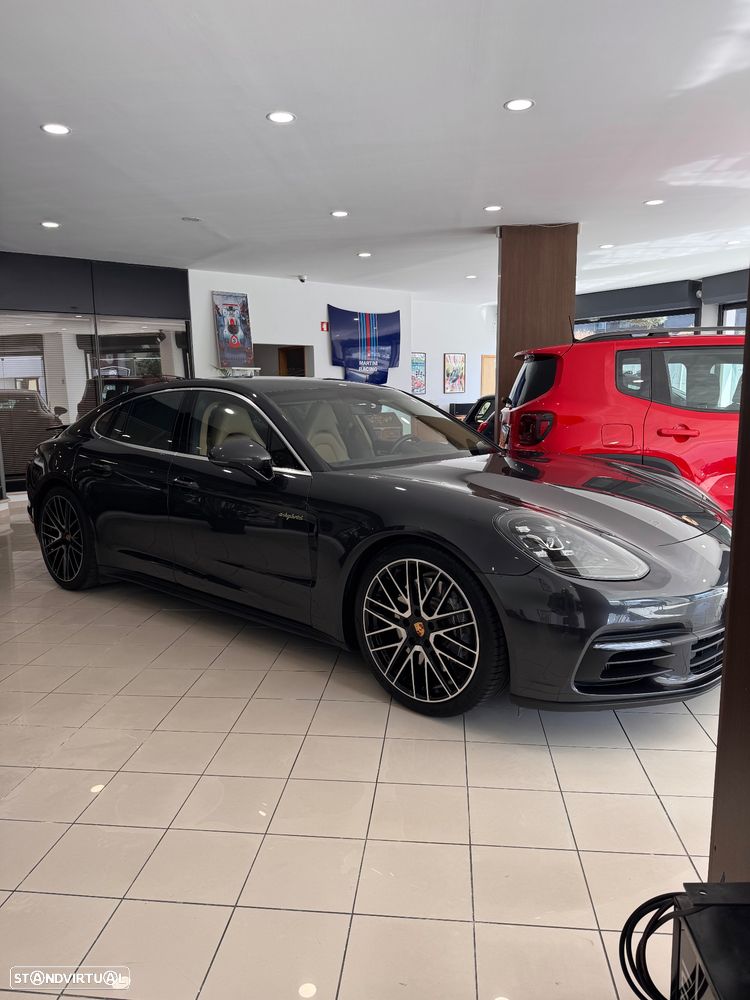 Porsche Panamera - 19