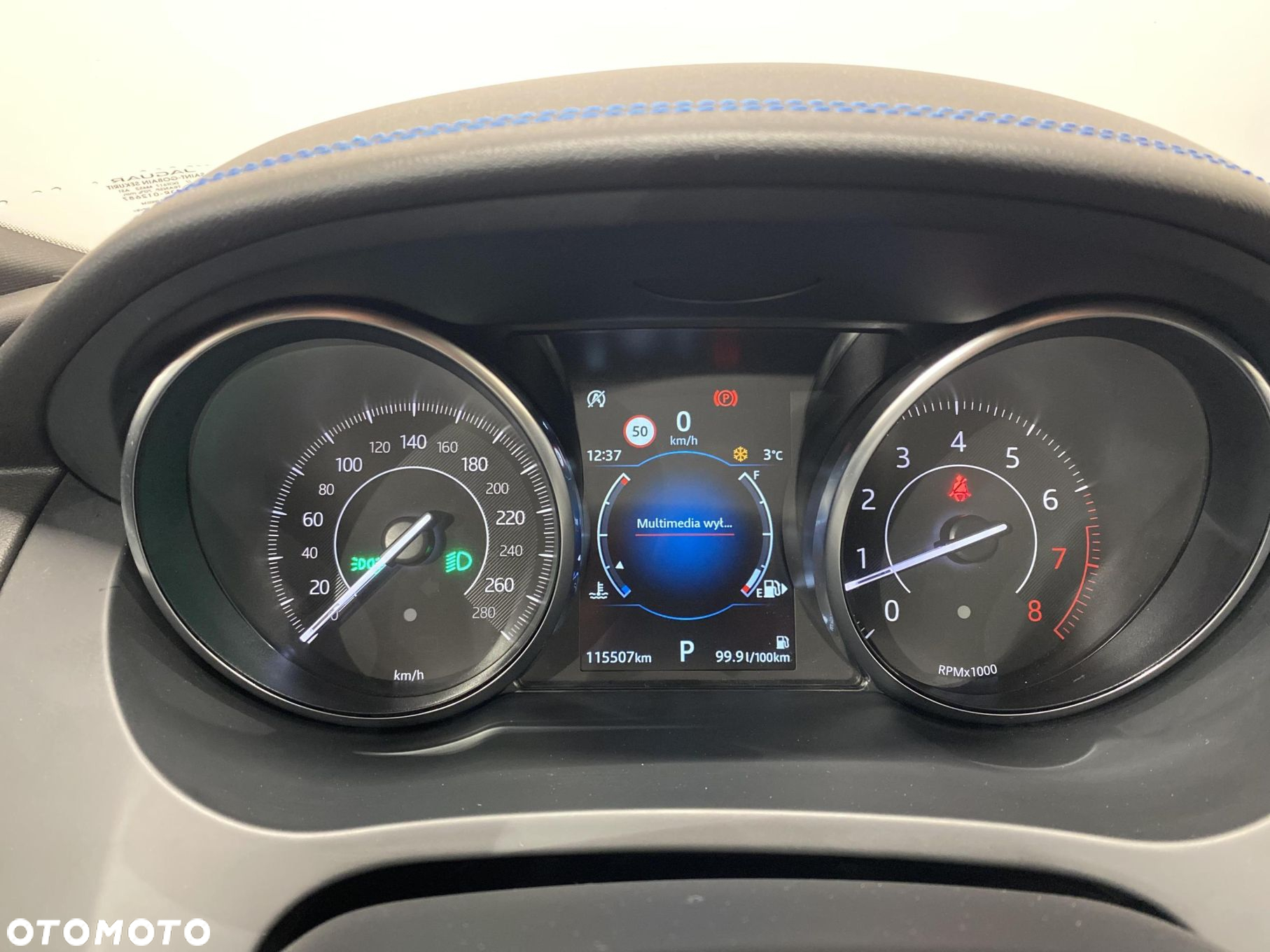 Jaguar E-Pace 2.0 i4P AWD R-Dynamic HSE - 15