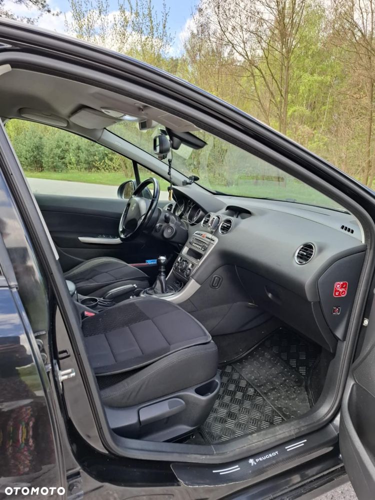 Peugeot 308 1.6 HDi Premium - 6