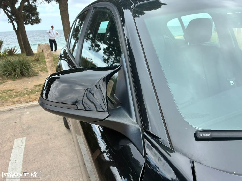BMW 118 d Pack M - 8