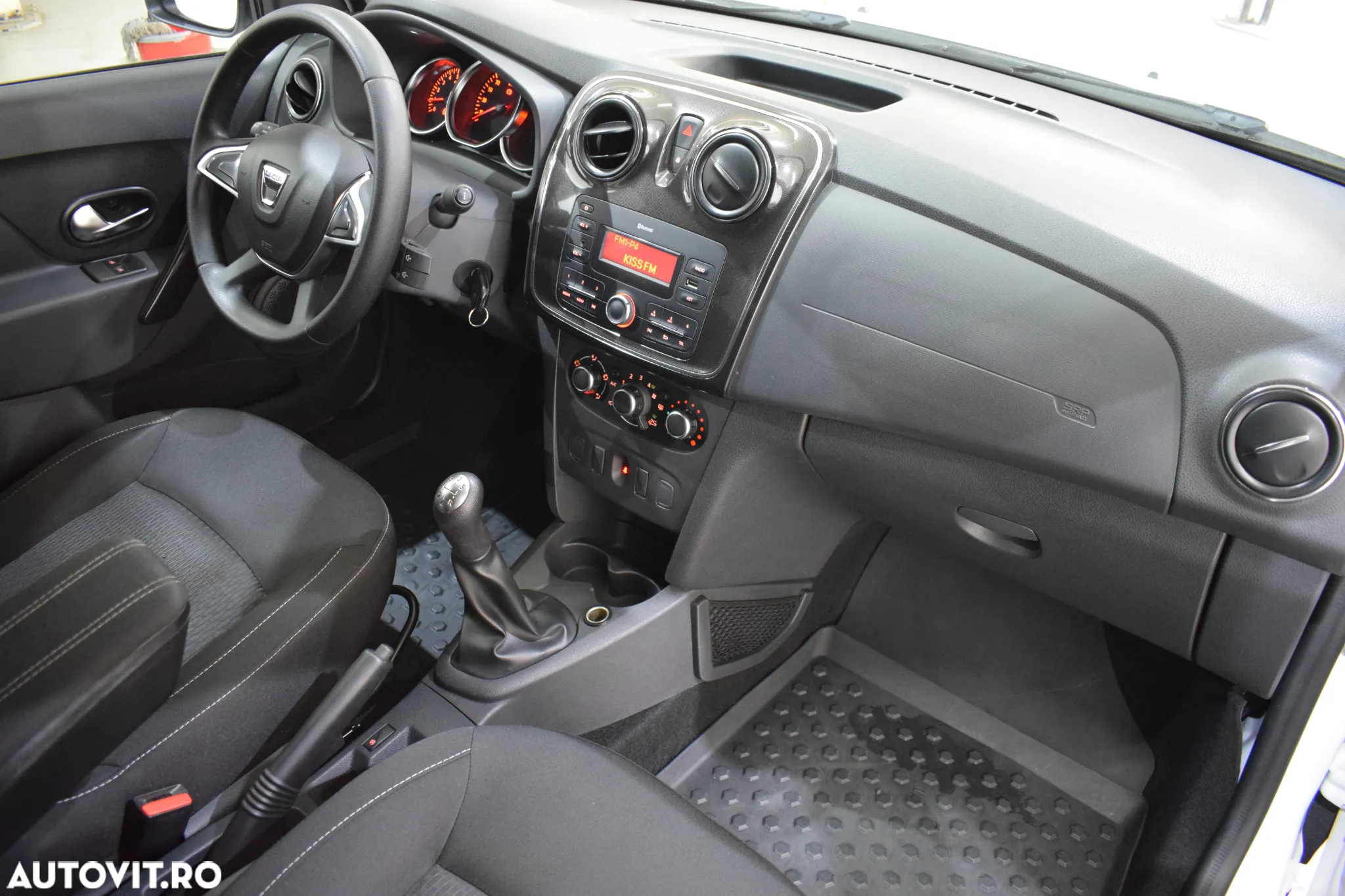 Dacia Logan - 12