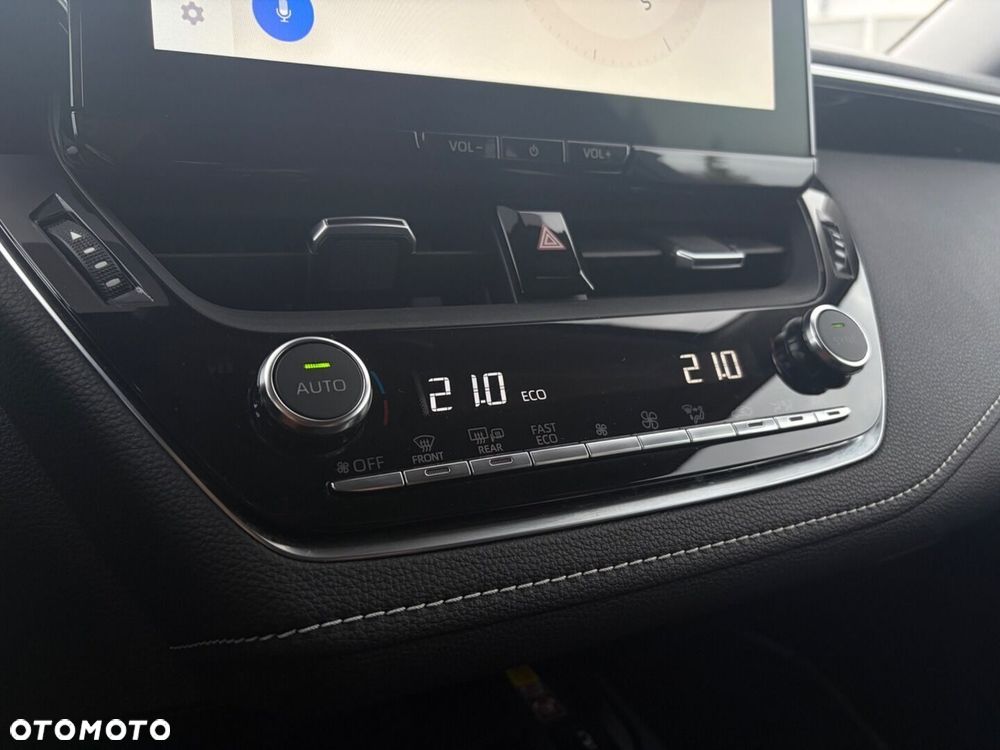 Toyota Corolla 1.8 Hybrid Style - 19