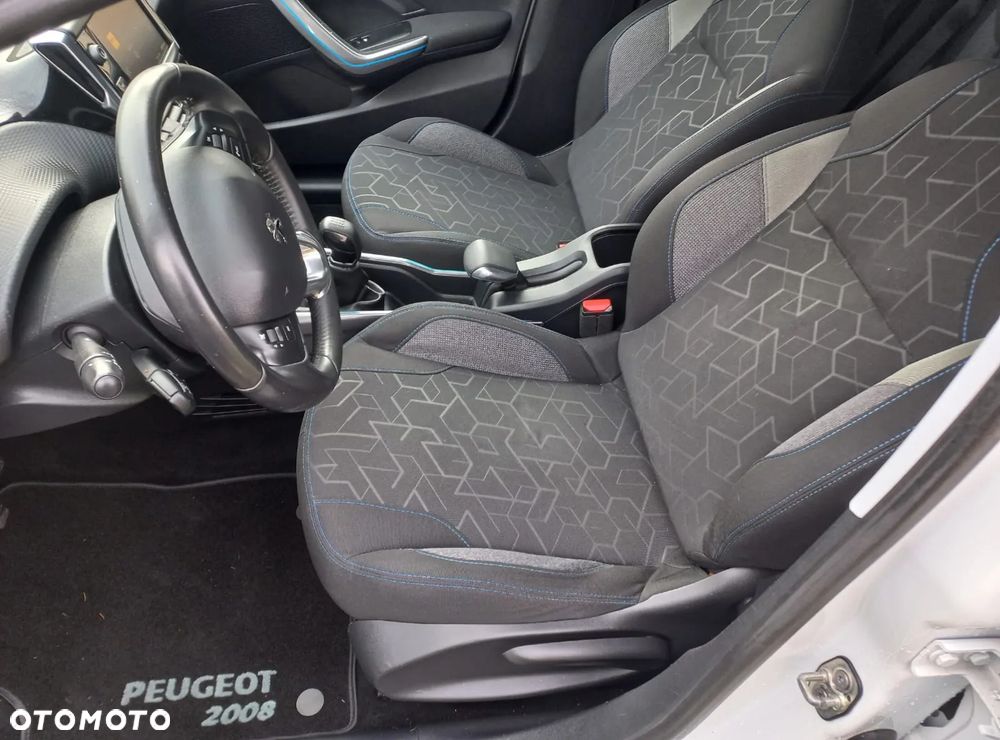 Peugeot 2008 1.6 BlueHDi Style - 7
